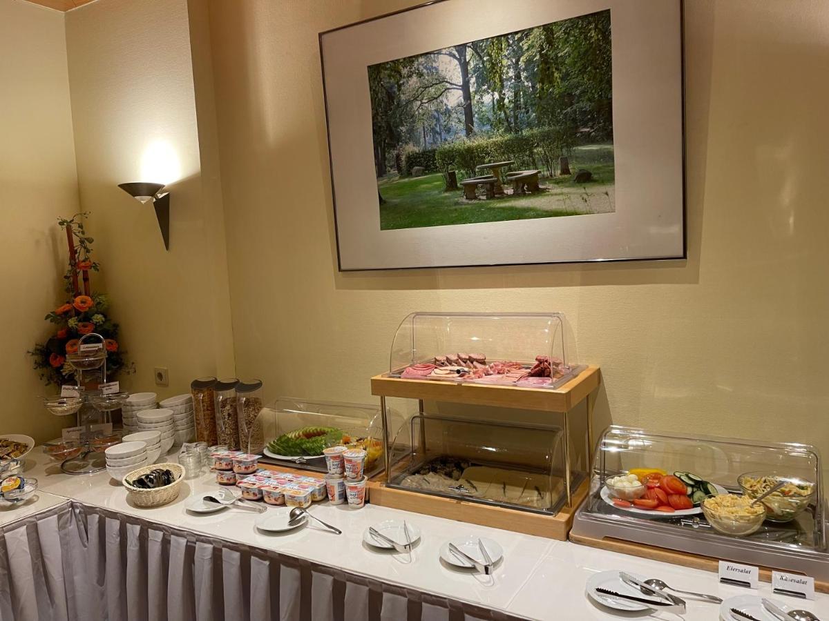 Hotel Luther Birke Wittenberg Esterno foto